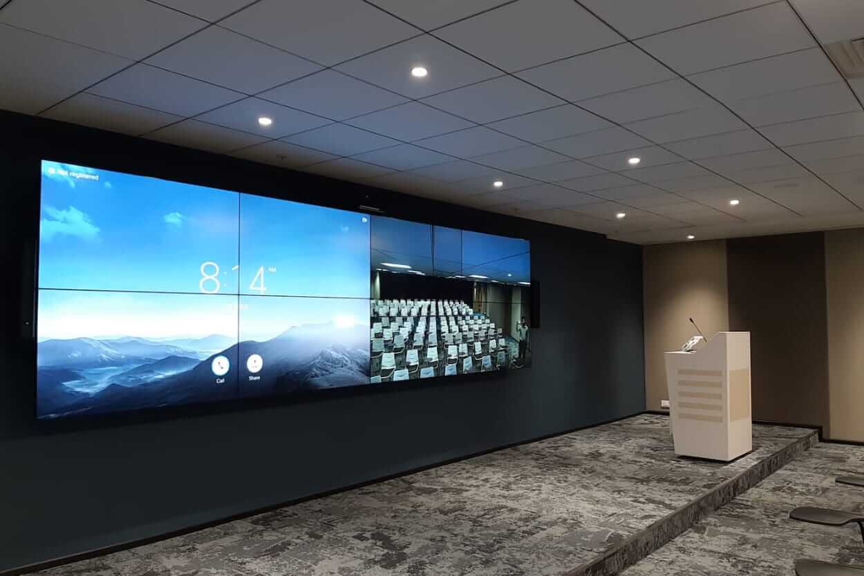 Videowall 4x2